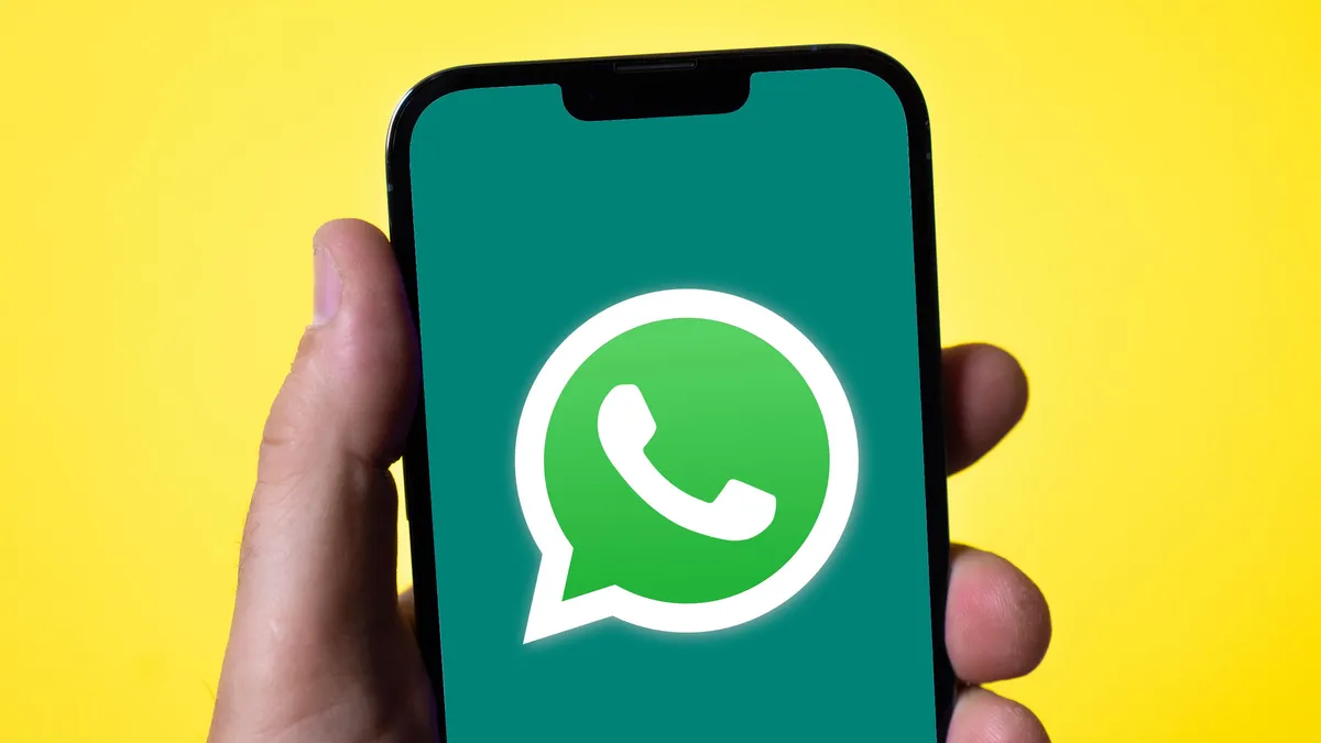 Looking for foreign trade customer acquisition channels? Can WhatsApp group messaging help you achieve this?